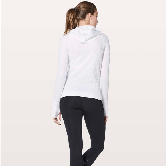 Lululemon restless hoodie pullover - Picture 2 of 3